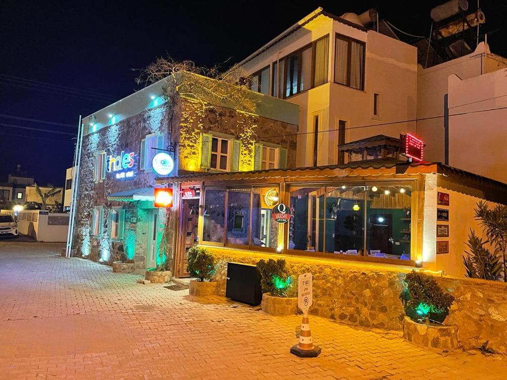 Thales Butik Otel Bodrum Buitenkant foto